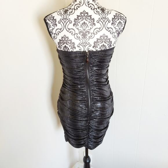 Papaya Strapless Bodycon Mini Dress - Picture 2 of 4